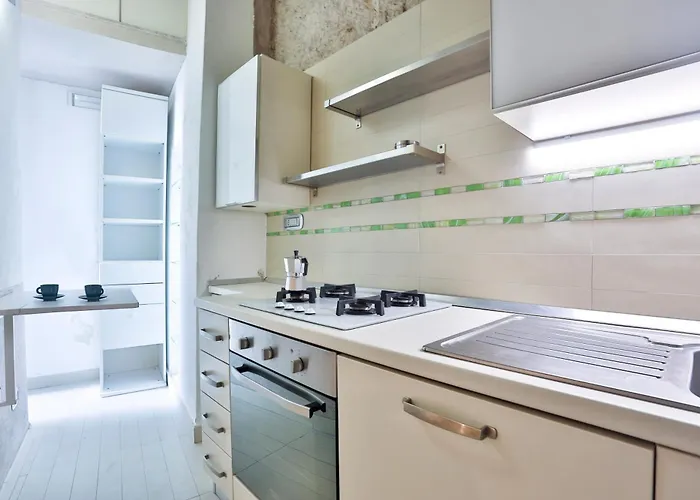 Guesthost - Aldino Al Porto - Amalfi & Paestum *